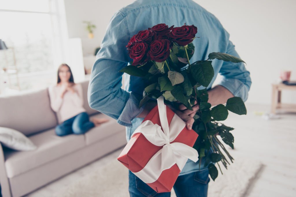 Cosa regalare a San Valentino a una donna